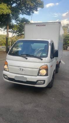 HYUNDAI HR 2.5 LONGO SEM CAÇAMBA 4X2 16V 130CV TURBO INTERCOOLER DIESEL 2P MANUAL
